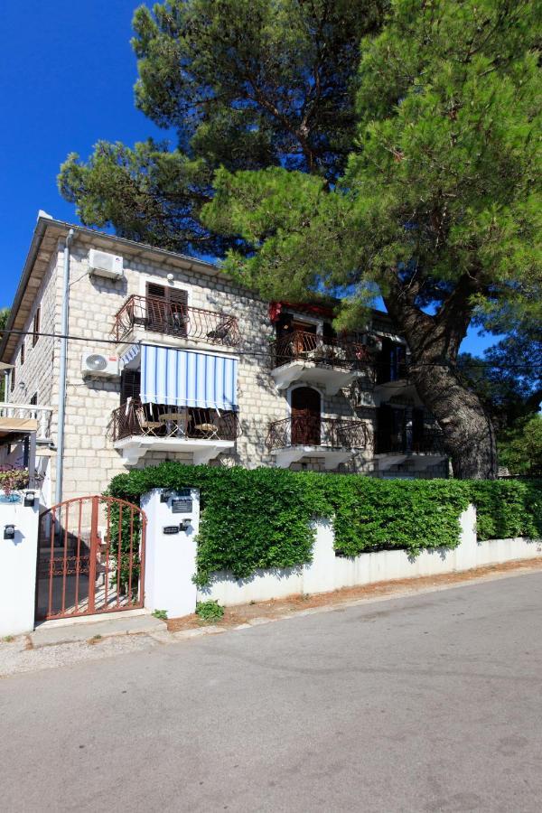 פראסט Spring Apartment מראה חיצוני תמונה