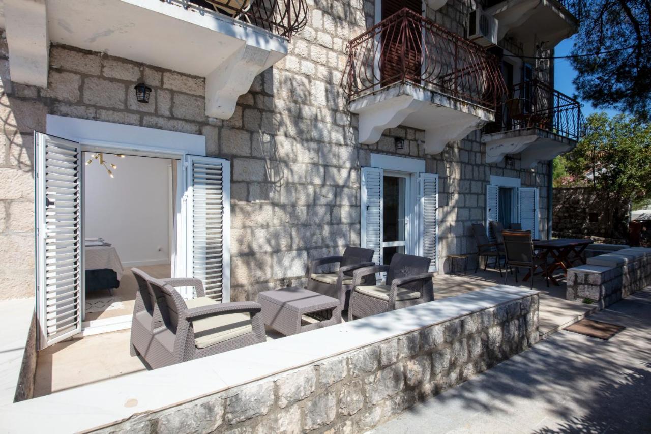 פראסט Spring Apartment מראה חיצוני תמונה