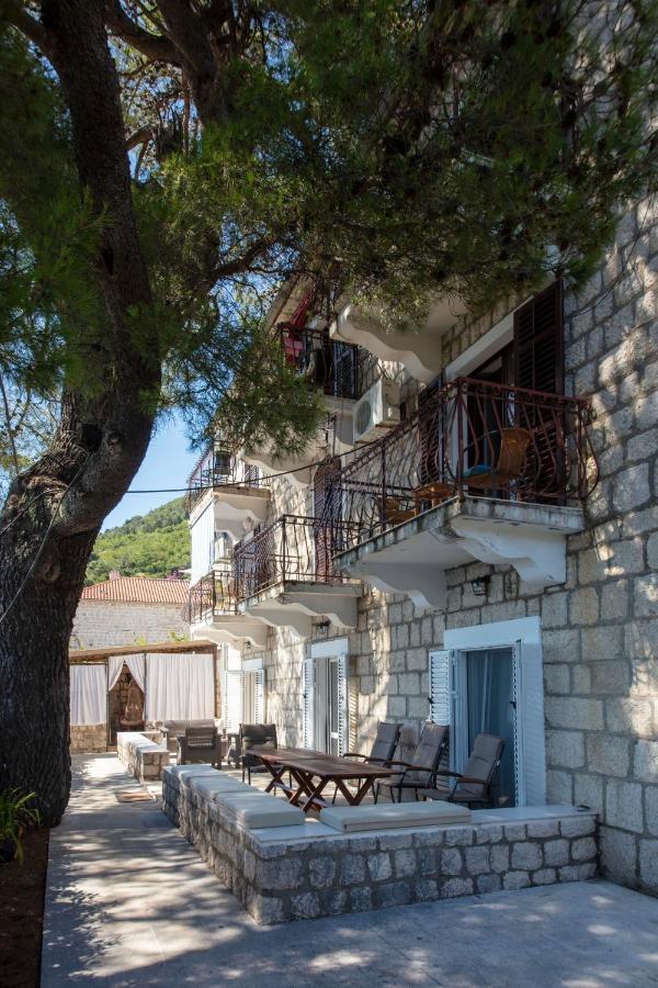 פראסט Spring Apartment מראה חיצוני תמונה